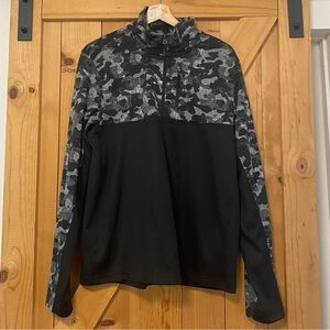 The North Face Mens 1/4 Zip Camo Black Pullover